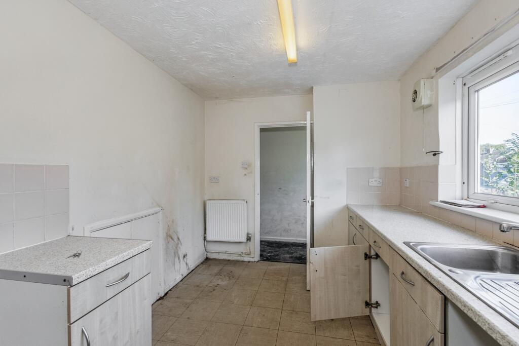 19 Wintringham Road, St. Neots, Cambridgeshire, PE19 1NX