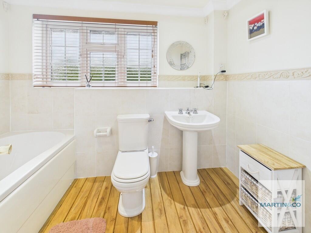 CAM03663G0-PR0130...