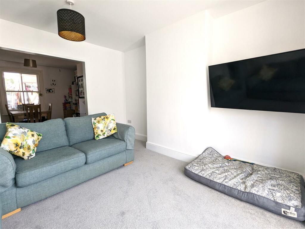 Sitting Room.jpg