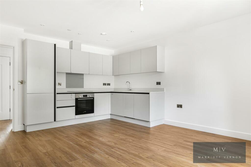 Purley Rise 19 MARRIOTT-1.jpg