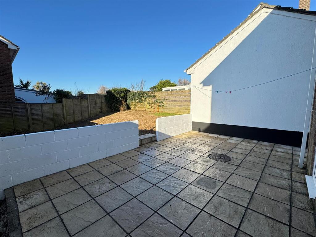 74 Pydar Close Garden