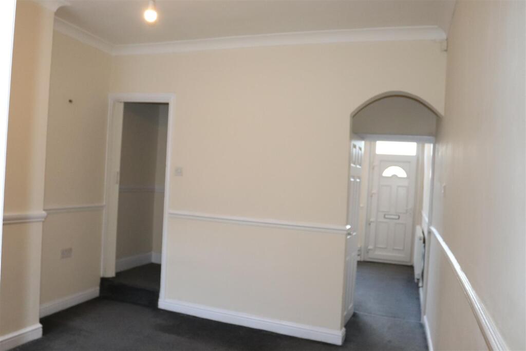 Rear Lounge