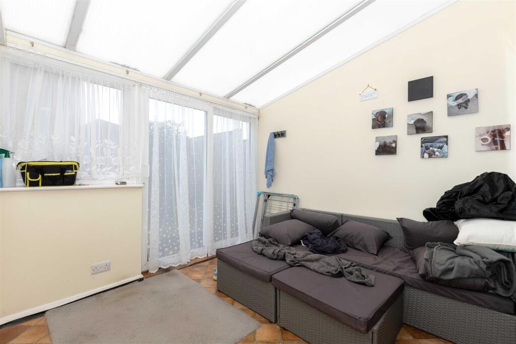 Coleridge Crescent-09.jpg