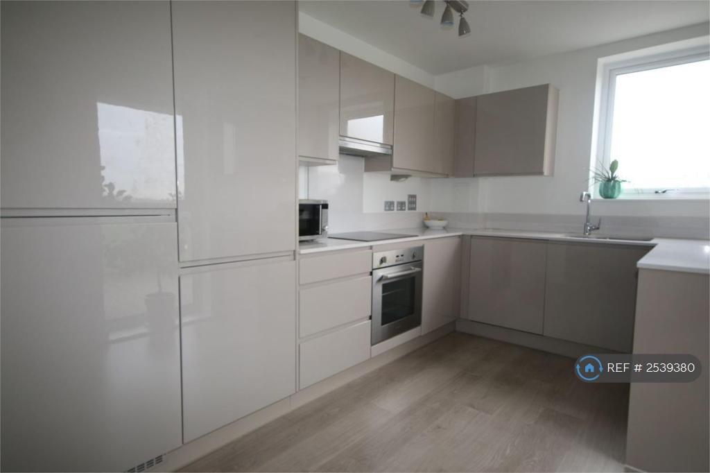 Kitchen With Integrated Appliances