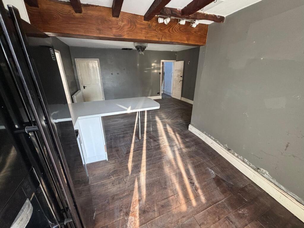 WhatsApp Image 2026-01-05 At 11.14.52  1  T202601051235.jpeg