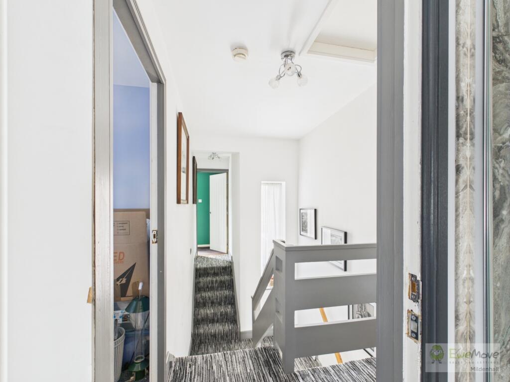 CAM03603G0-PR0039-STILL019