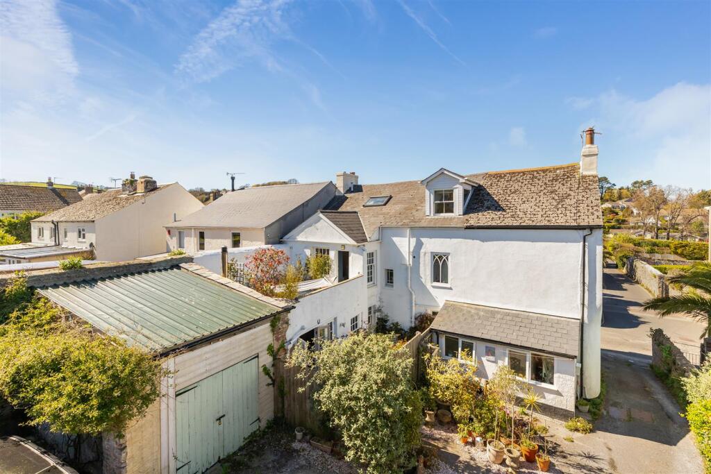 A05 - 52 Milton Street Brixham - 250411.jpg