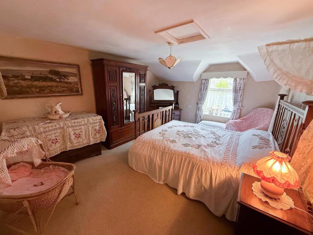 property 25.jpg