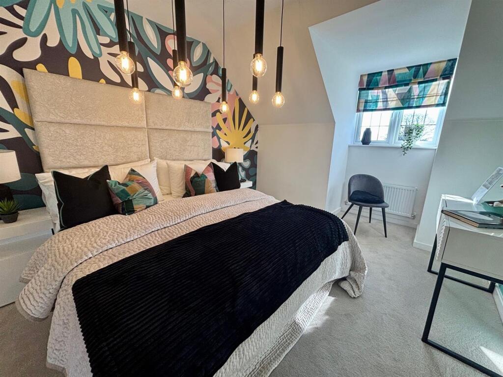 Principal Bedroom Suite