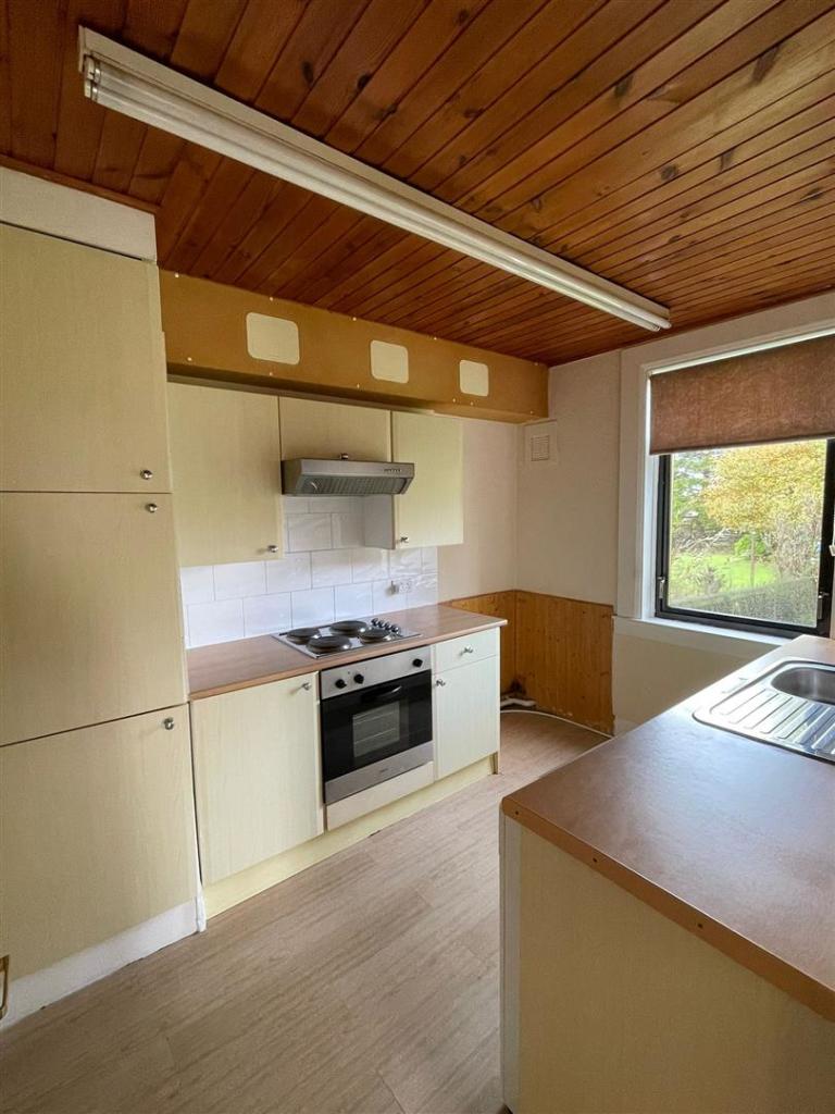 26 Mains Road Kitchen.jpg