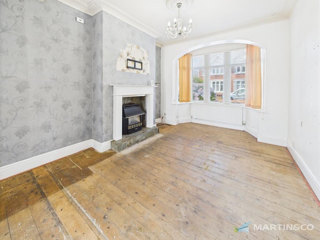 CAM02318G0-PR0498...