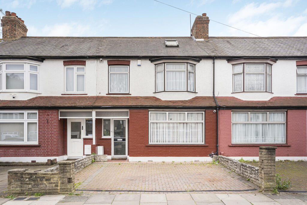 Terraced house for sale Northfield Road, Enfield 
