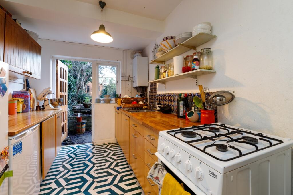 Mildmay Road 134a...