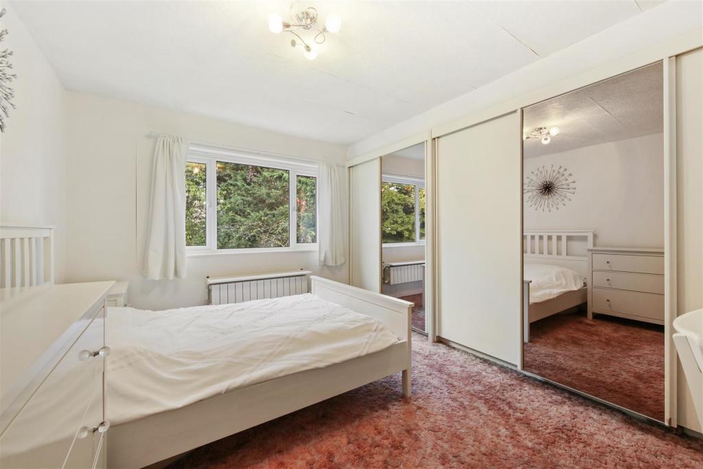 6 Rathgar Close - Y5Rti1aRnWez6rxIXtrm.jpg