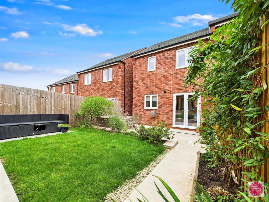 Ivatt Close, Midway (36).jpg