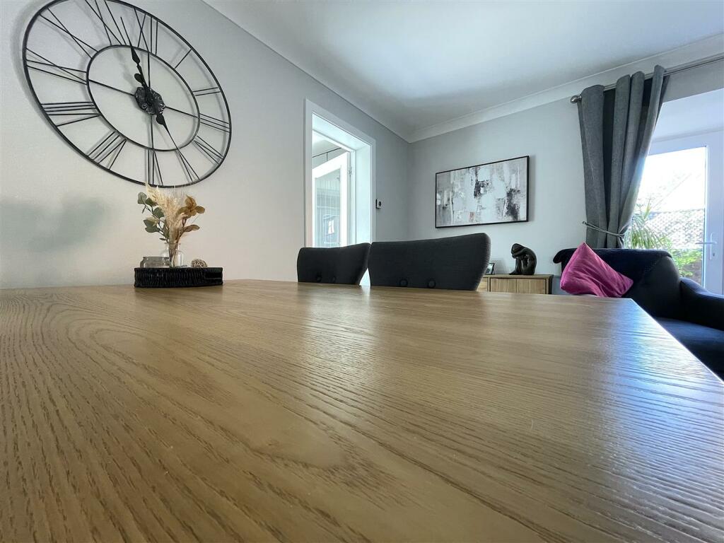 Dining Room (5).jpeg