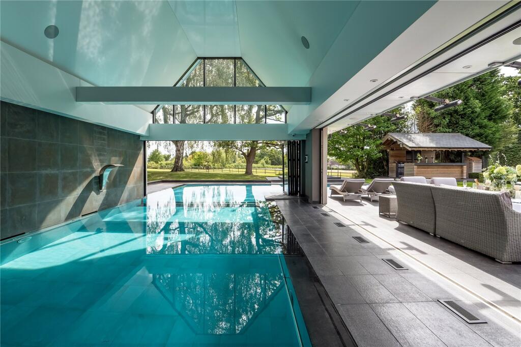 Indoor/Outdoor Pool