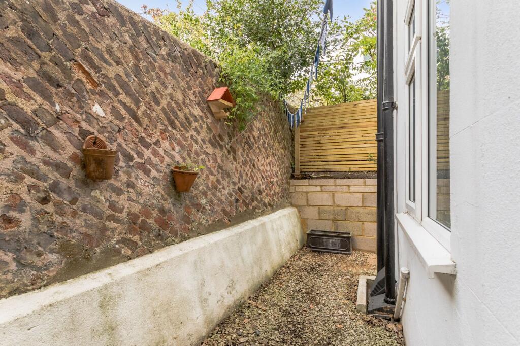 Side Courtyard