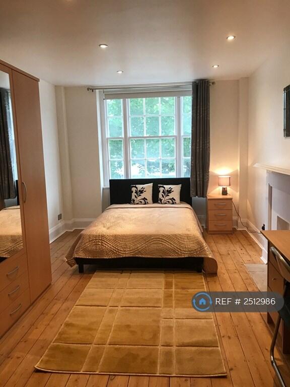 2nd Dbl Bedroom,Large Wardrobe,Dbl Bed,Desk, b Tbl