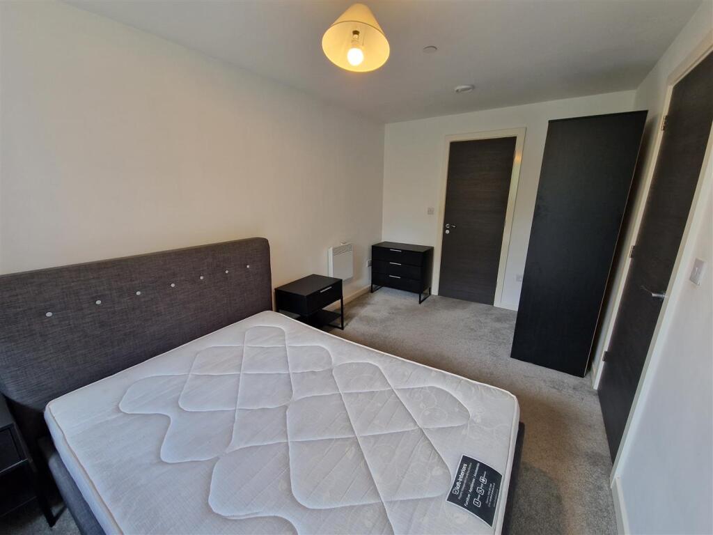 Double Bedroom