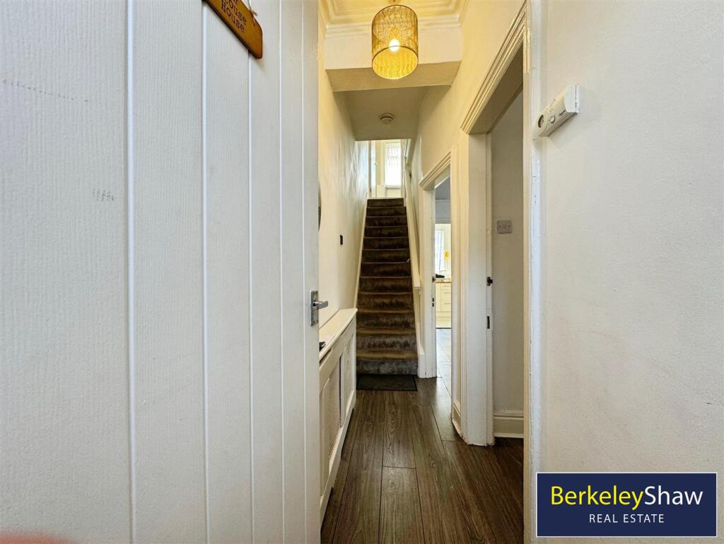 Glendower Road, Waterloo