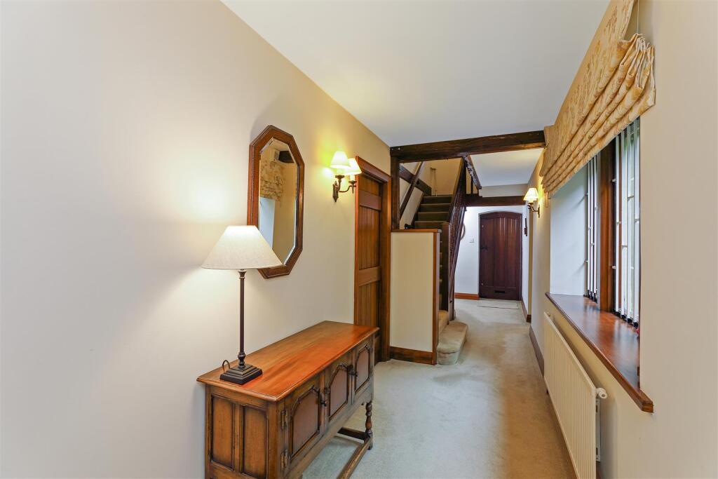 Throstle House.10.Photoneg.co1.jpg