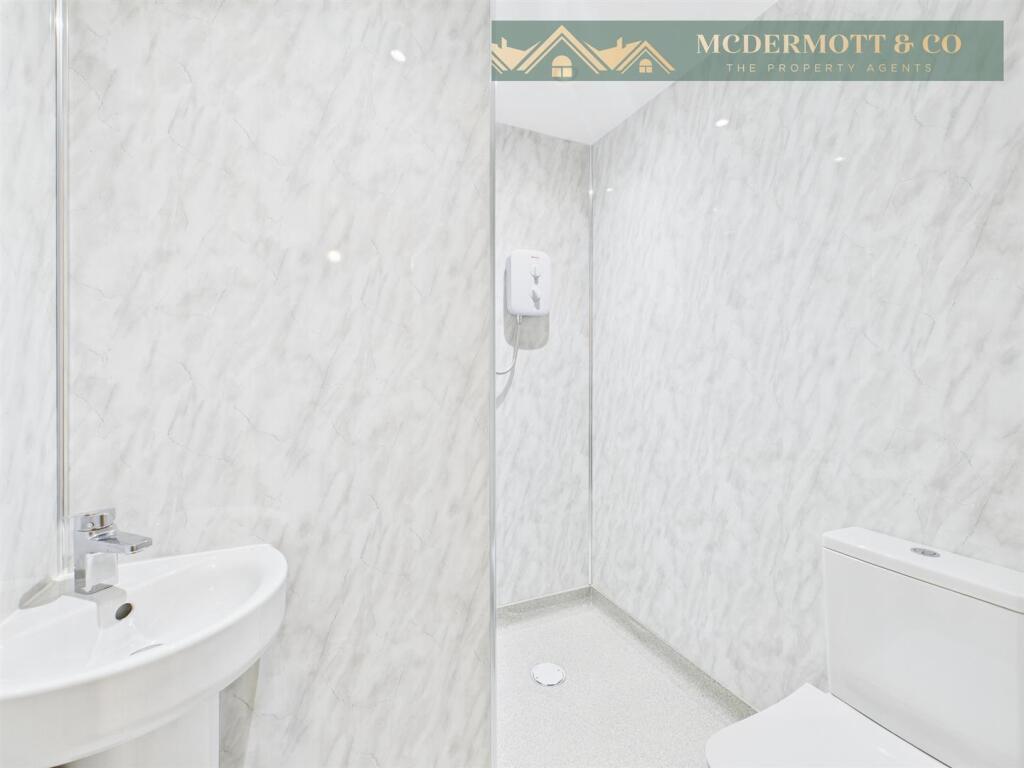 APARTMENT 48