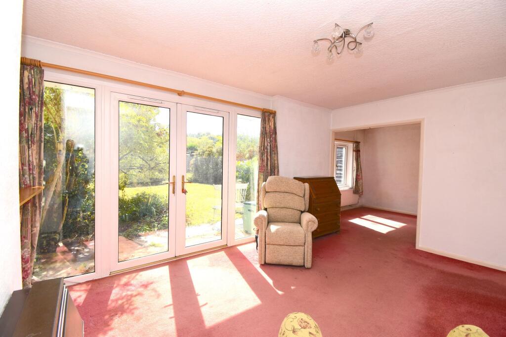 Station Road, Ponthir, NP18