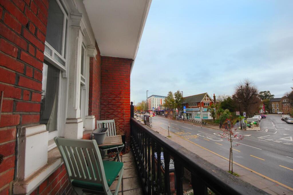 GV- 2 Wolverton Mansions  (5).jpg