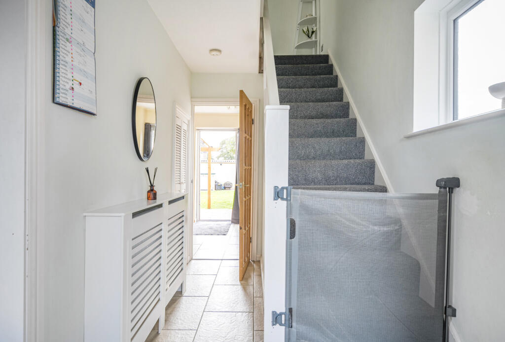 1354277-4-68c98b6...