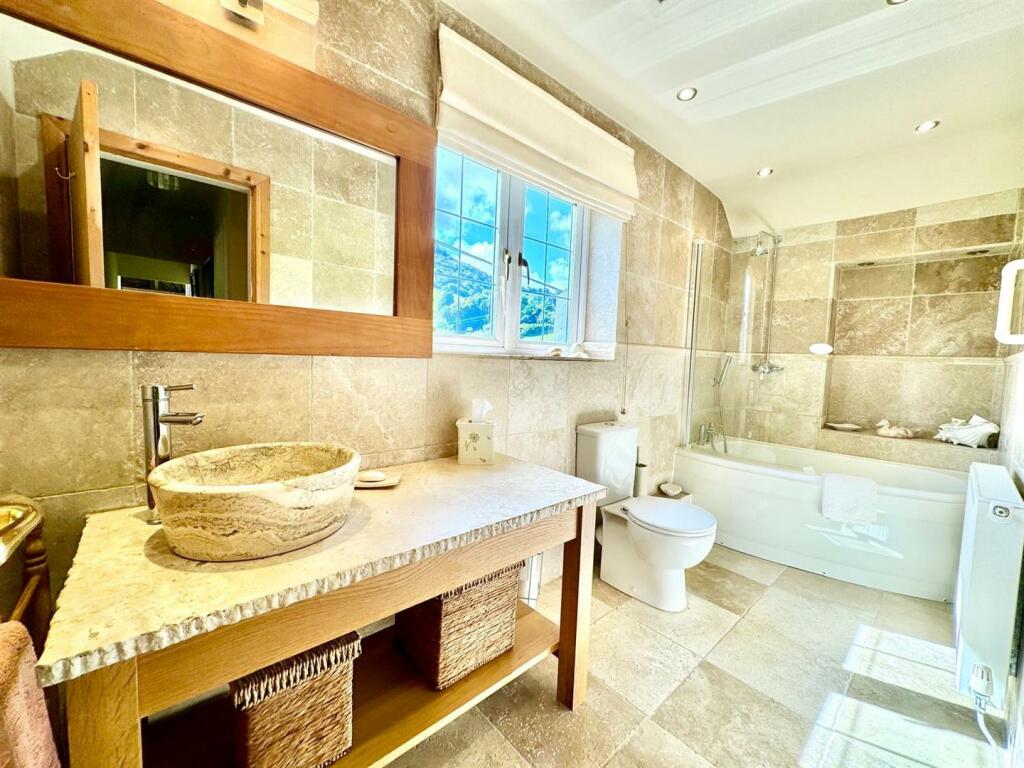 PHOTO-2024-08-20-17-40-17 (23).jpg