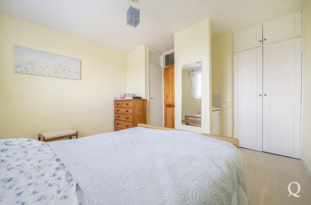 f5a39284-6f42-4f5...