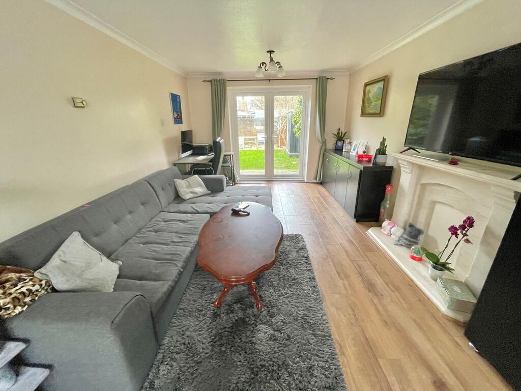 34 Goodhew Close ...