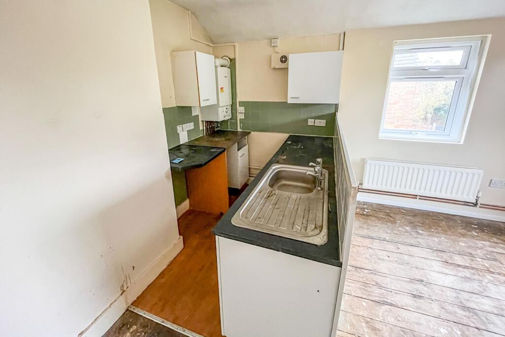 Flat 3, 7 St. Augustines Road, Bedford, Bedfordshire, MK40 2NB