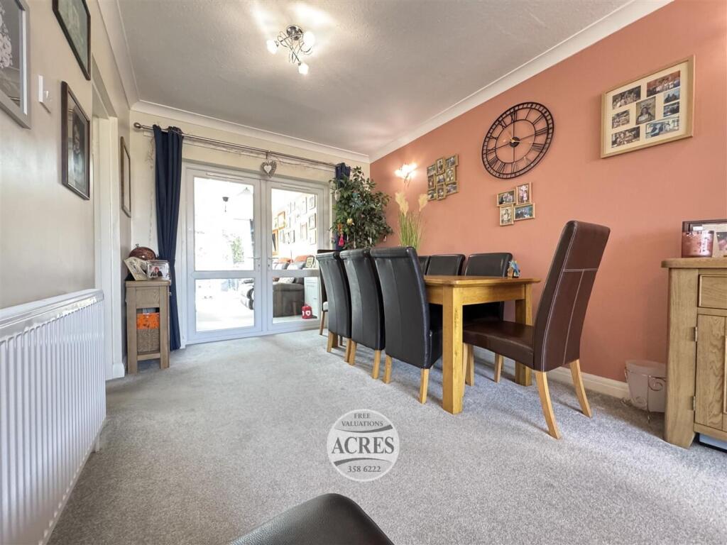 IMG_5911 (Large).jpg