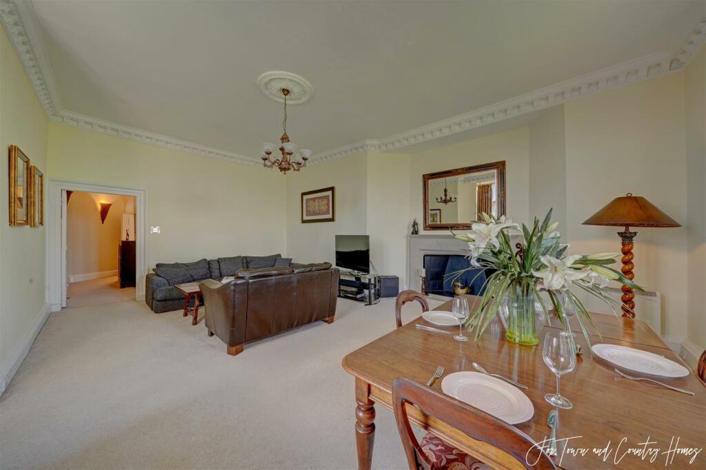 7 Westwood House (18).jpg