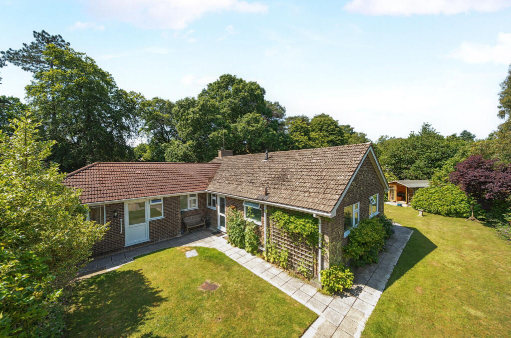 1311936-4-6853fa1...