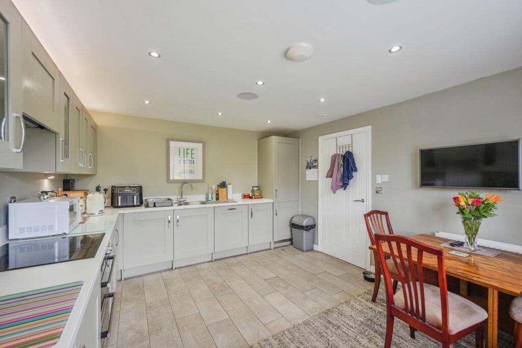 12manstonview-13.jpg