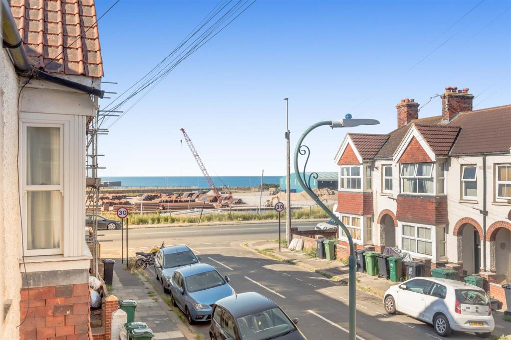 St Leonards Avenue, 17-11.JPG