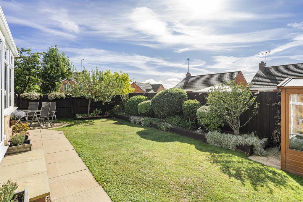 7 Preston Drive