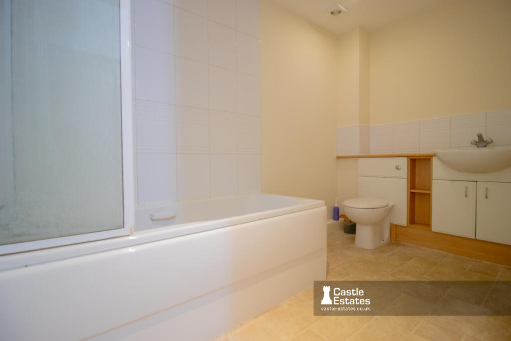 Family bathroom