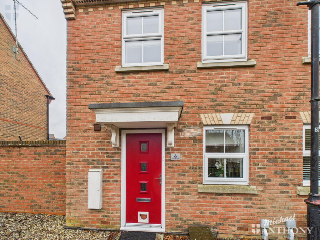 Lowndes Path, Aylesbury, Buckinghamshire