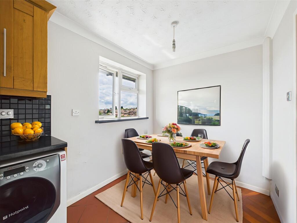 Breakfast Kitchen (Virtually Furnished)