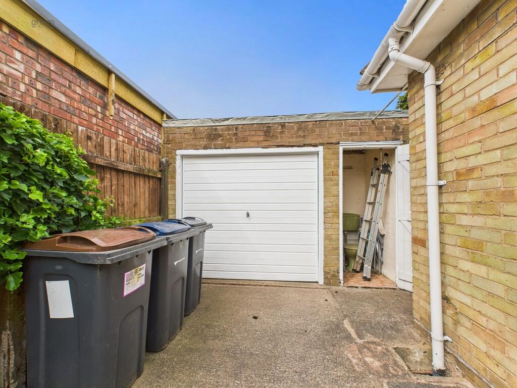 CAM03830G0-PR0192...