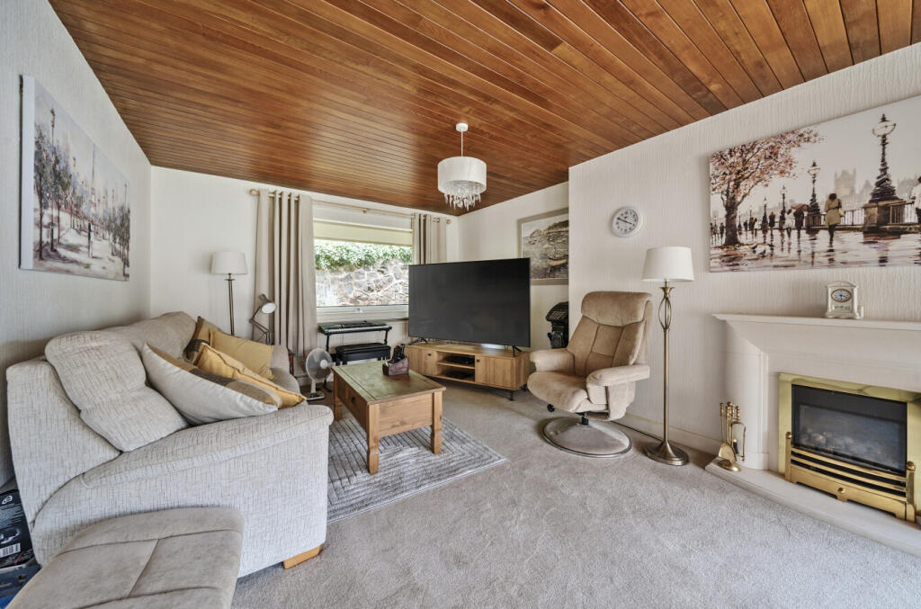 1302254-19-684856...