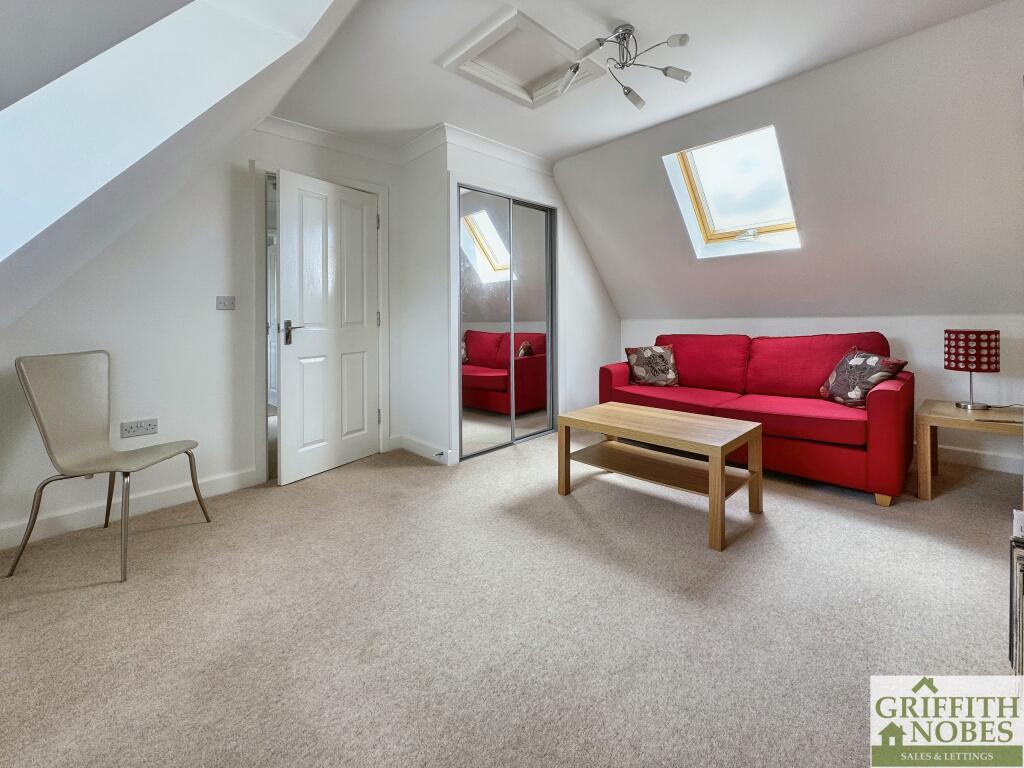 Bedroom 4 (Second Floor)