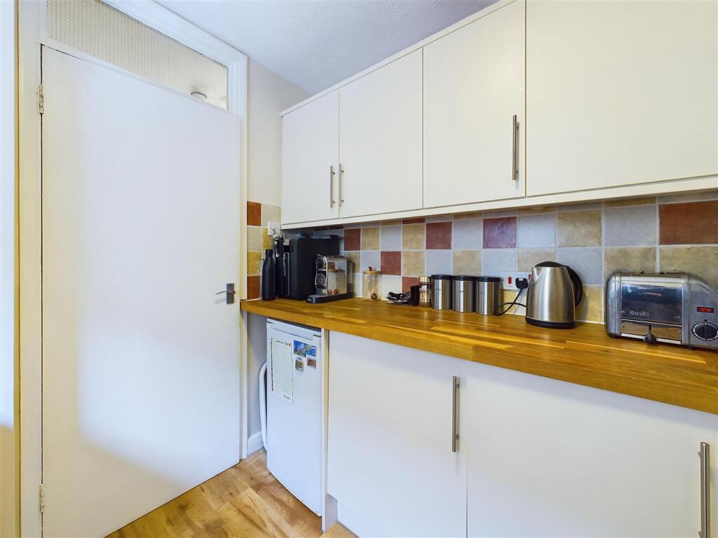 kitchen 3