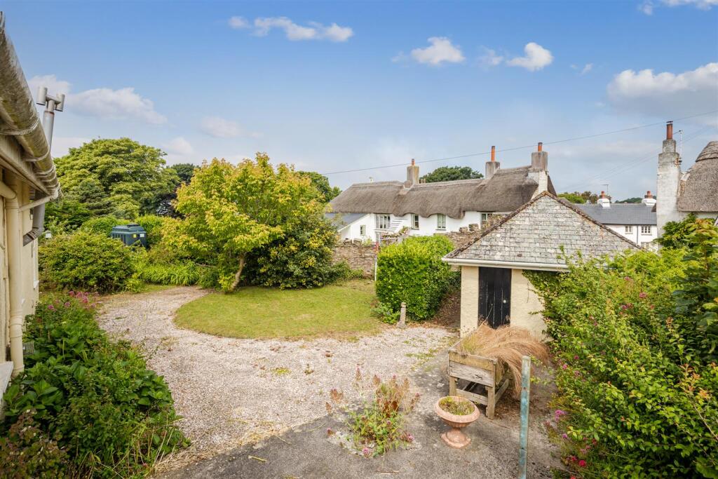 A06 - Cross Park Ringmore Kingsbridge - 250617.jpg