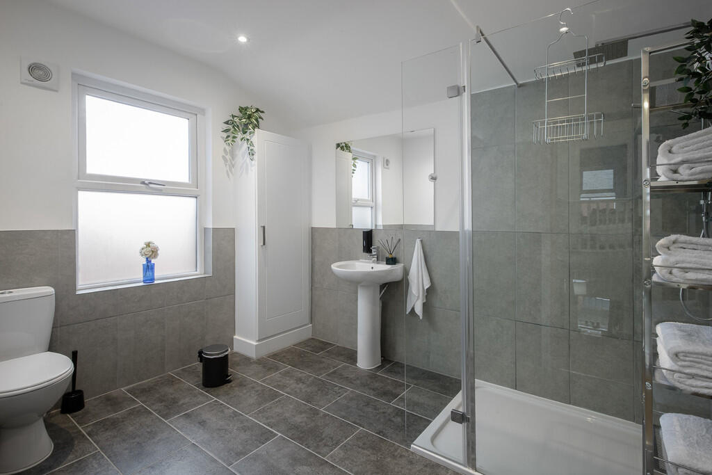 32-30SFRD (32 of ...