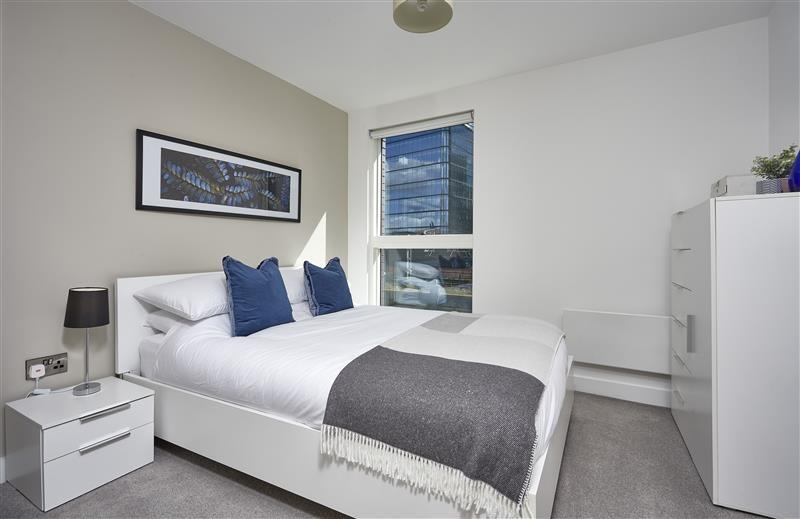 Apartment 405 34 ...